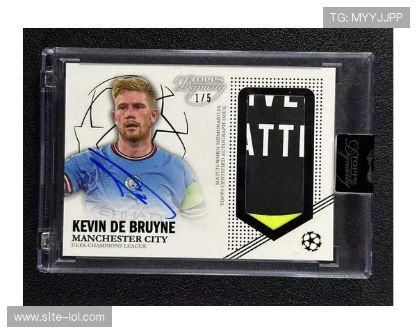 足球球星卡与欧洲杯小手雷结合的热潮引发球迷收藏新风尚